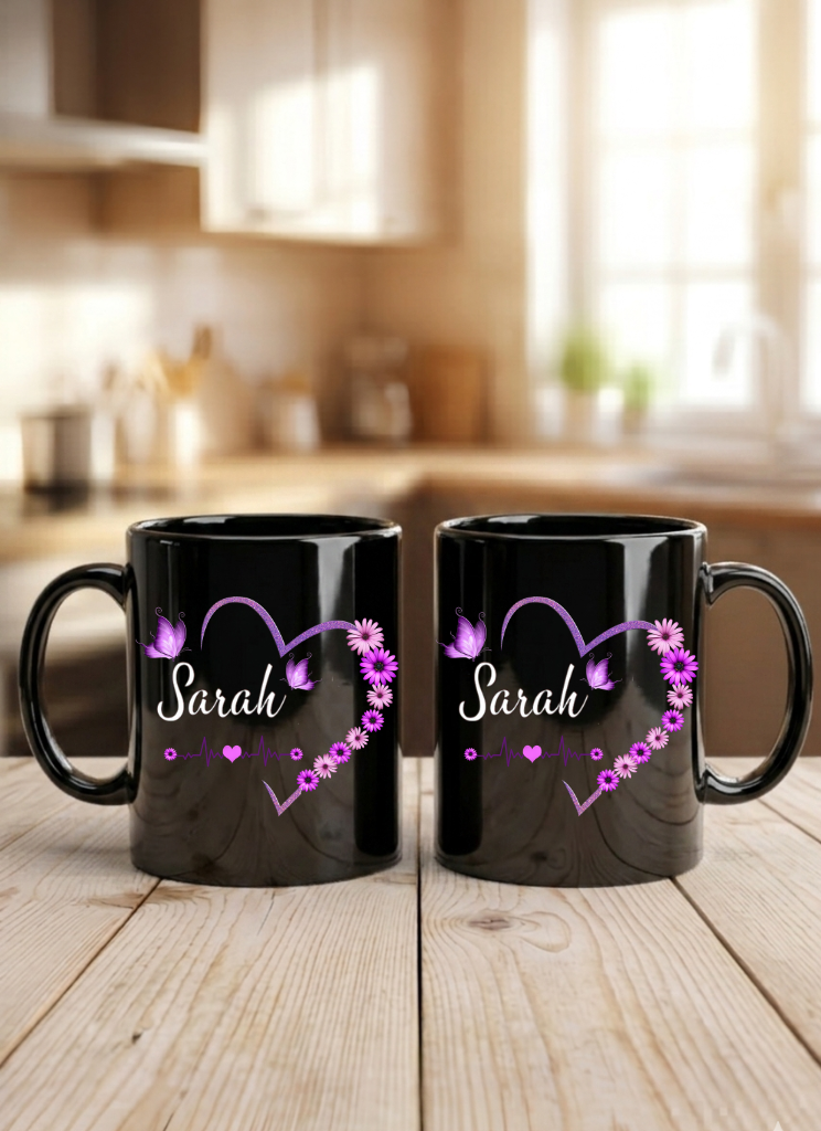 Personalisiere Tasse mit Name Herz Schmetterling Geschenk Frauen