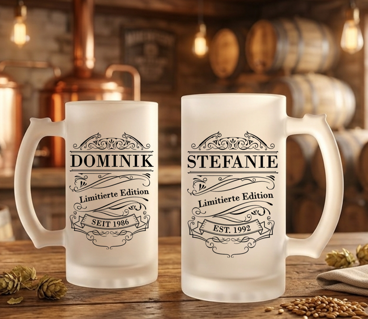 Bierkrug personalisiert mit Name&Jahr Beidseitig Bierglas satiniert Gravur Optik Geschenk Geburtstag Männer Frauen Geschenkidee EST Jahrgang