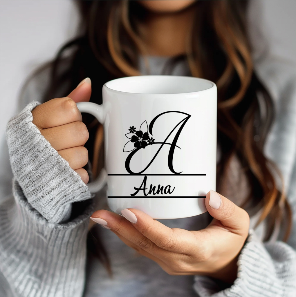 Tasse mit Buchstabe personalisiert Name, Florales Monogramm Becher, Kaffeetasse weiß schwarz hochglanz, Geschenk Frauen Geburtstag