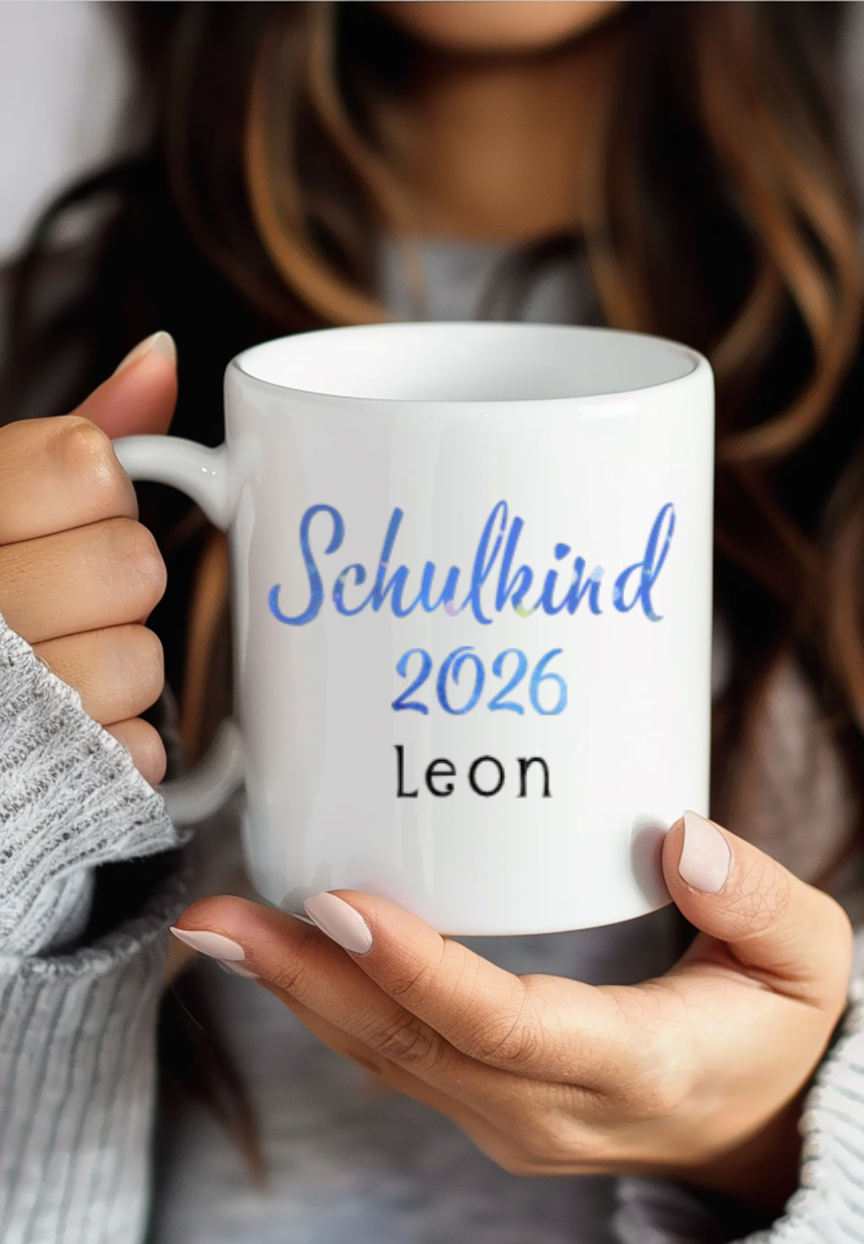 Schulkind 2026 Tasse personalisiert Name, Dino Drache Kaffeetasse Einschulung, Geschenk Schultüte Junge Mädchen, Keramiktasse bunt