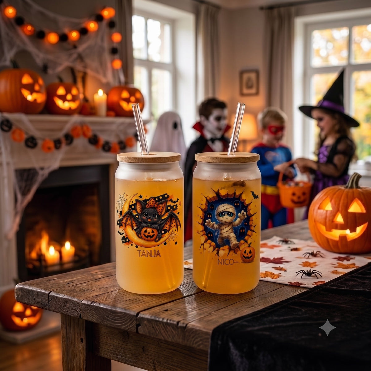 Halloween Glas Kinder personalisiert Deckel Strohhalm, Trinkglas Name Halloween Geschenk Süßigkeiten Mitbringsel Glasbecher 520ml