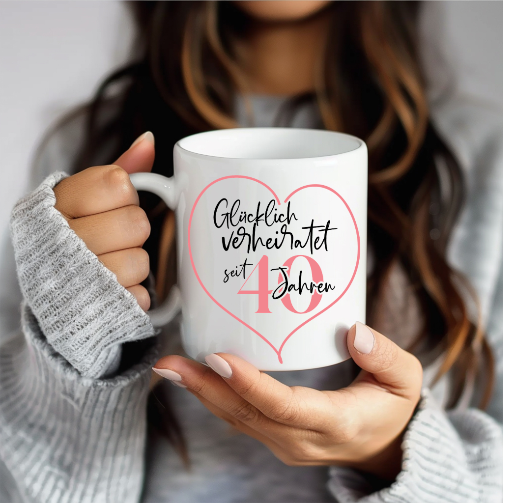Tasse Glücklich verheiratet, Hochzeitstag Geschenk, Kaffeetasse Jahrestag Silberne Goldene Hochzeit, Personalisiert Name Datum
